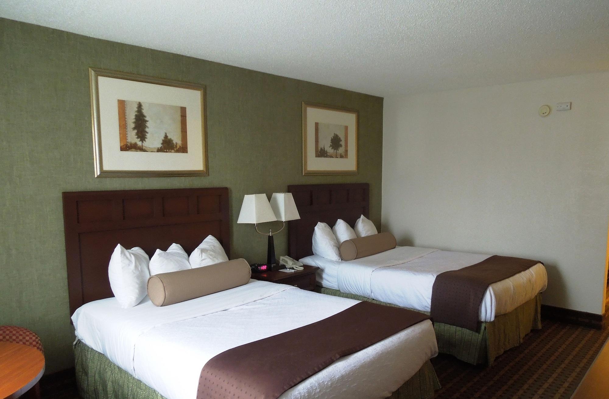 Baymont Inn & Suites Marietta Exteriör bild