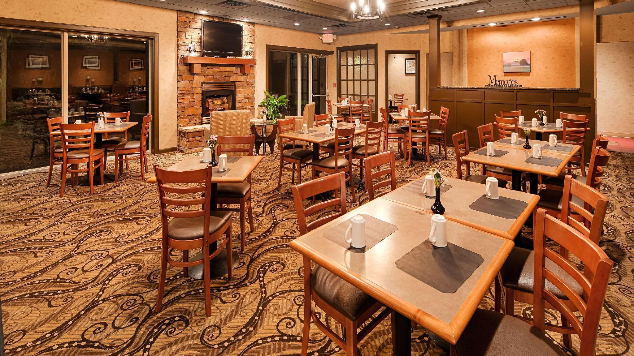 Baymont Inn & Suites Marietta Exteriör bild