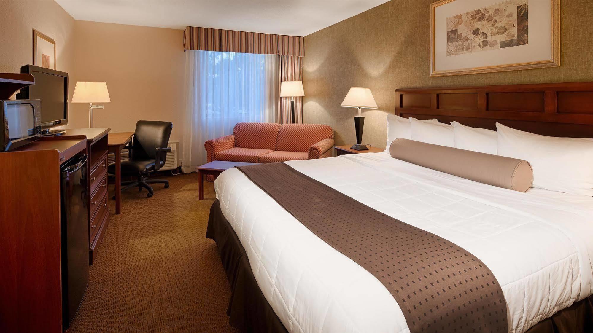 Baymont Inn & Suites Marietta Exteriör bild